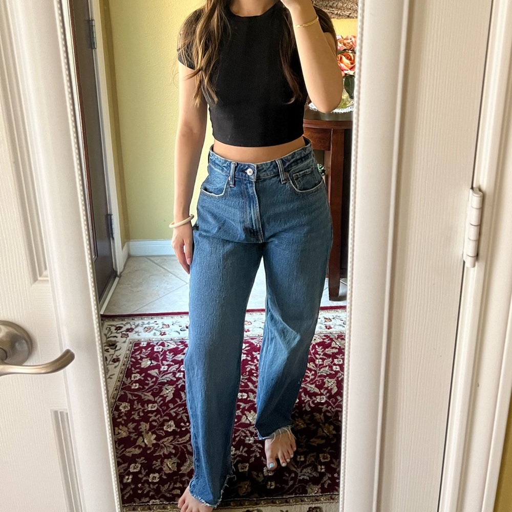 *NEW* Abercrombie & Fitch Curve Love High Rise 90’s Relaxed Jean